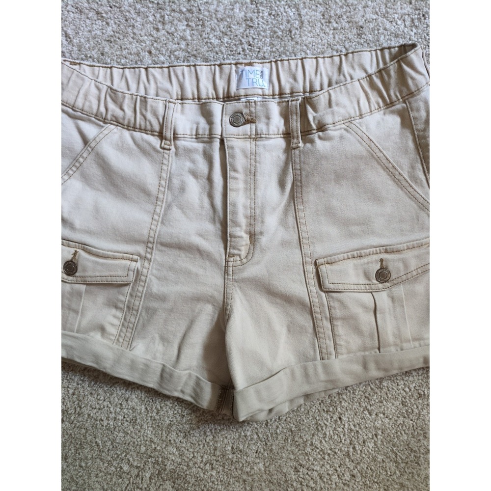 Time And Tru Beige Shorts Women's 14